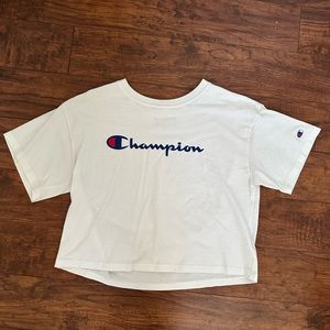 Champion Cropped Tee